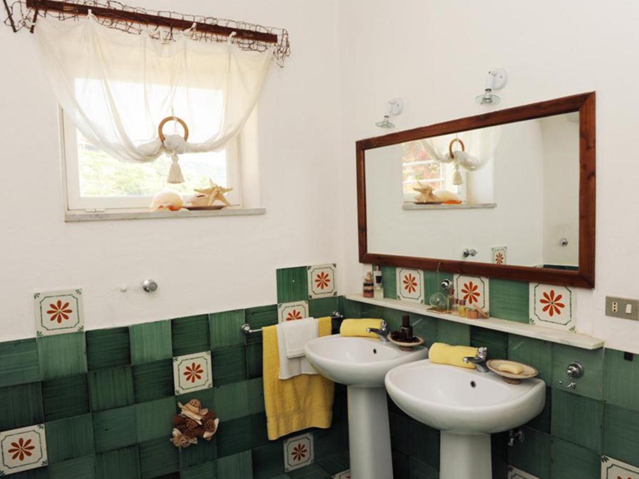 פורורה Villa Aramara Costa D'Amalfi מראה חיצוני תמונה